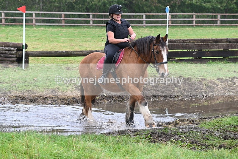 WJ6_9499 - Time at Photographer 14:46 to 14:57