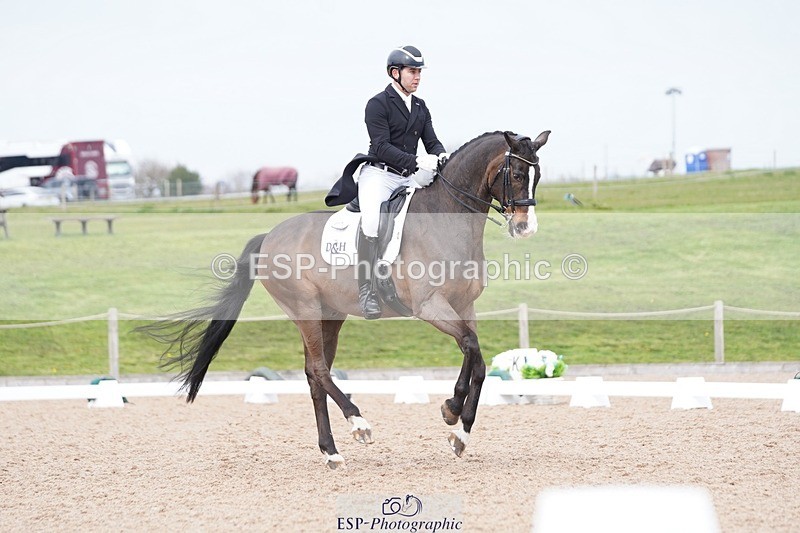 250403-152736-03144 - 032-Darren.Hicks-Sir.Robinson