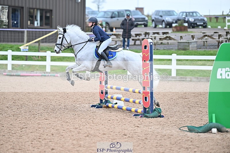 240128A-094404-00077 - Cls 1 Pony Intro 70cm