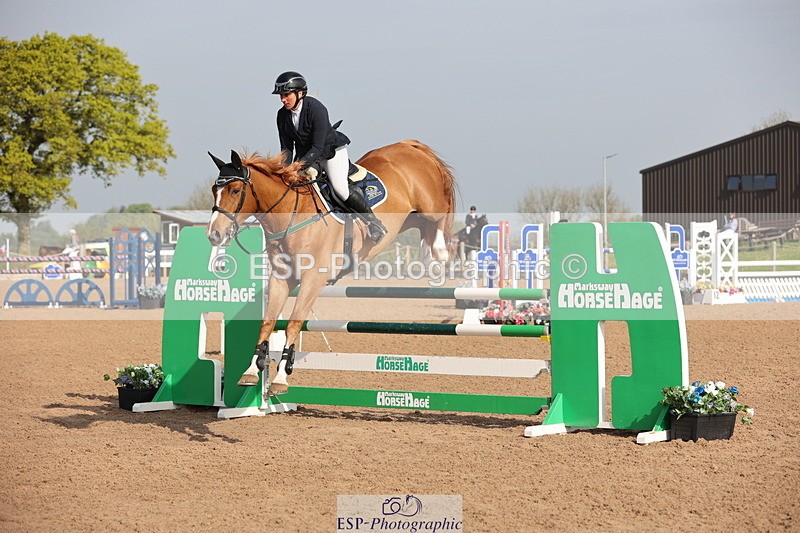 240511A-085838-10867 - Cls 32 Foxhunter