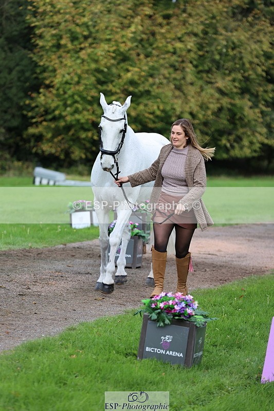 251026A-113933-25595 - G-558-Chloe.Chamulewicz