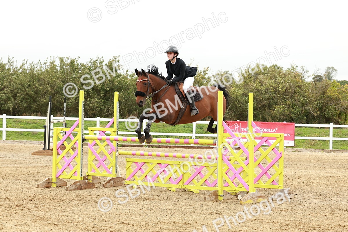 1I0A7739 - Class 4 - Senior Newcomers 1.10m