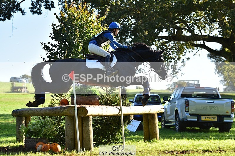 231022-104922-25395 - 235-MON'SAILLE-Carolyne.Ryan-Bell-XC