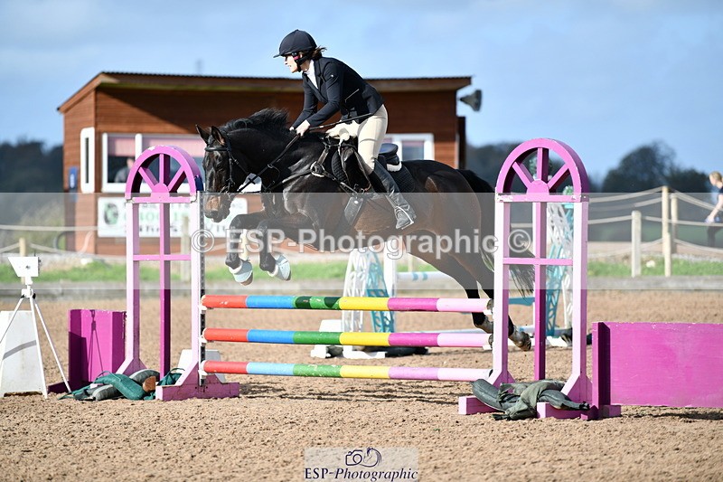 241026A-113420-01056 - SAT Cls 24+25 Club and Schools 80cm