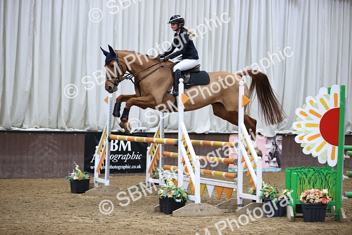 SBM_001684 - Class 4 - Senior Newcomers - 1.10m Open