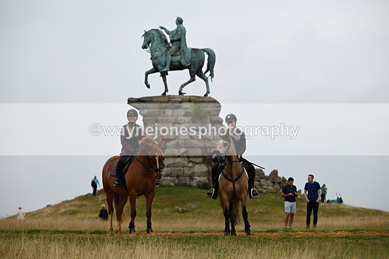 DSC_5677 - Time at Statue 11:46 to 12:16