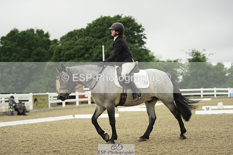 230708A-101148-00348 - Intro C