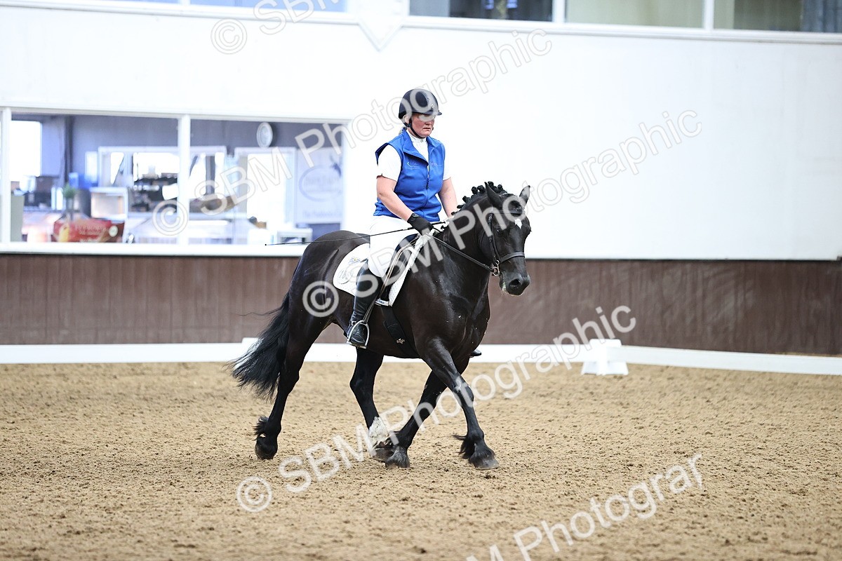 SBM_002367 - Novice 4 - 13.38-14.30