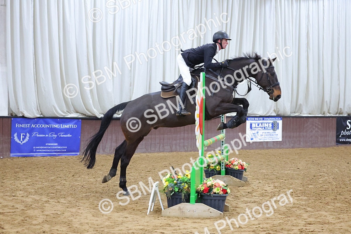 SBM_001377 - Class 14 - Nupafeed Supplements Senior Discovery/ 1m Open - First Round (1.00m)