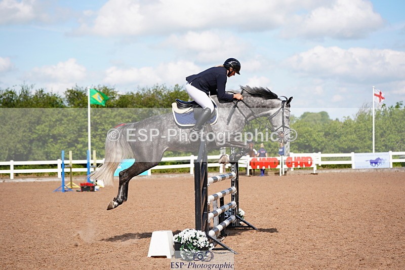 240525A-092210-05081 - Cls 13 Snr 1.05m and 1.10m