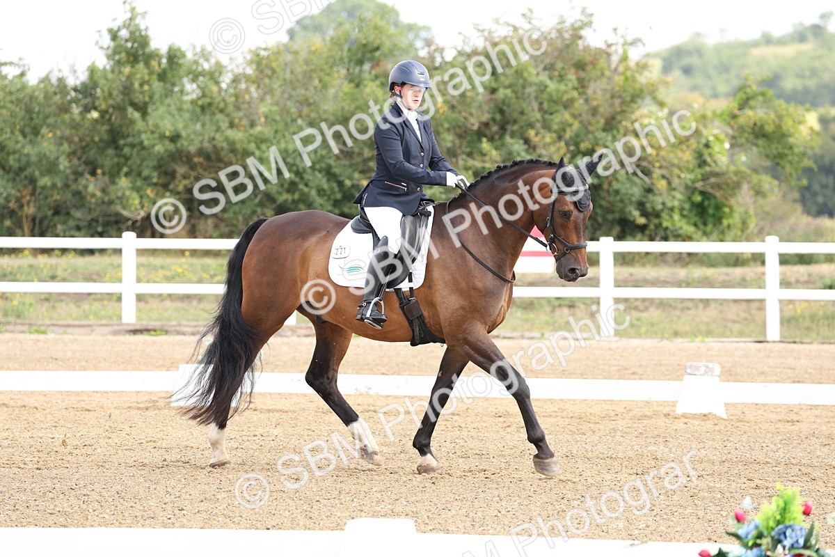 SBM_005709_Class 6 - Novice 6  - 1026-1129 - Gemma