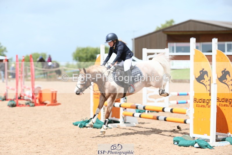 230715A-131330-00986 - Club and Schools 60cm