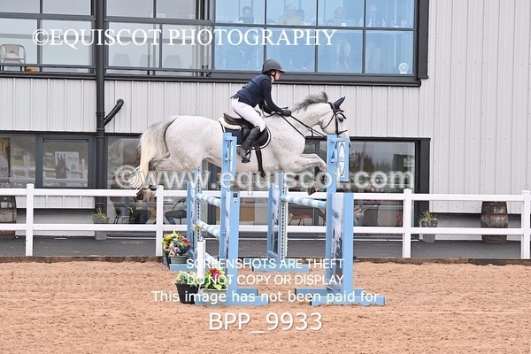 BPP_9933 - CLASS 24 SUN Redpost Equestrian Senior Foxhunter/1.20m Open