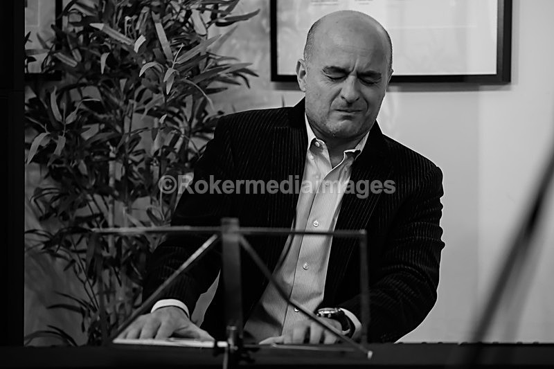  - BEN THOMAS & DAVIDE LOGIRI TRIO