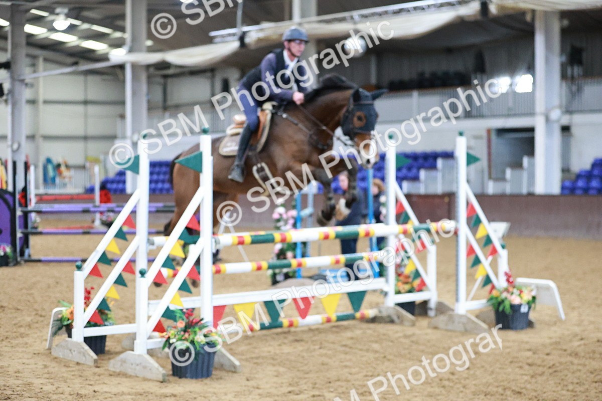 SBM_004048 - Class 11 - Senior Newcomers - 1.10m