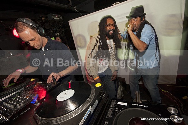 49 - Friends-&-Family @ the-roadhouse 02.05.15 (a)