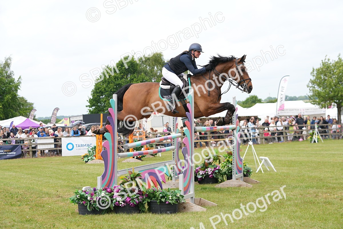 SBM_06493 - Class 202 - National 1.40m Open