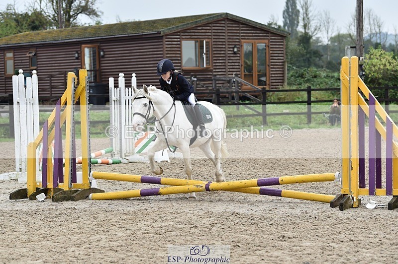 230917-100738-00384 - Cls 01 40cm LR Assisted & unassisted