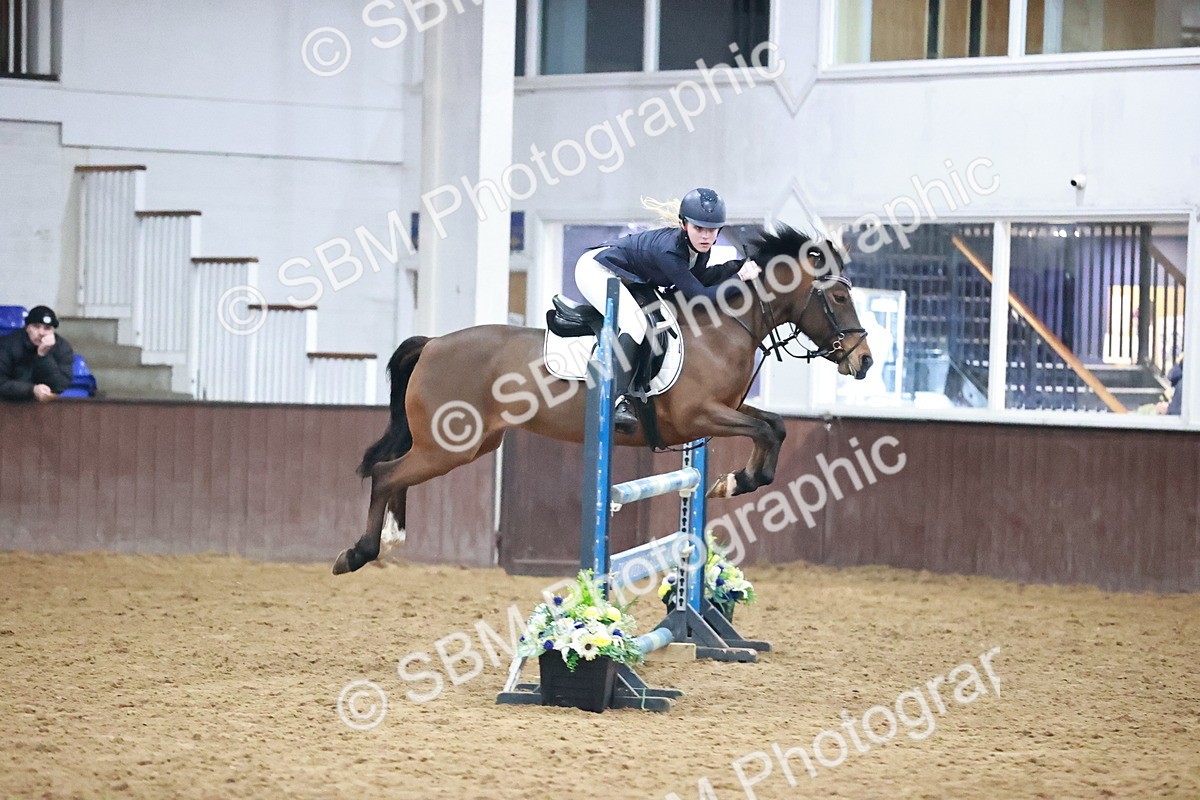 SBM_003090 - Class 13 - Blue Chip Pony Newcomers 1.00m