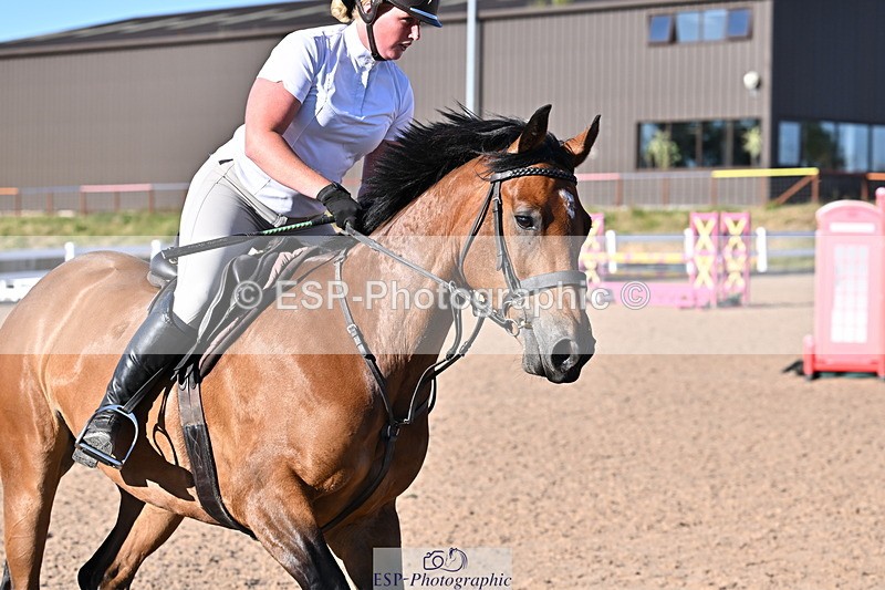 250708A-183708-00602 - 90cm Classes