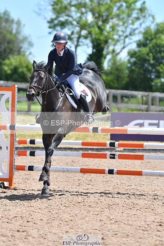 240609A-130204-05480 - Cls 18 Snr Newcomers and 1.10m Open