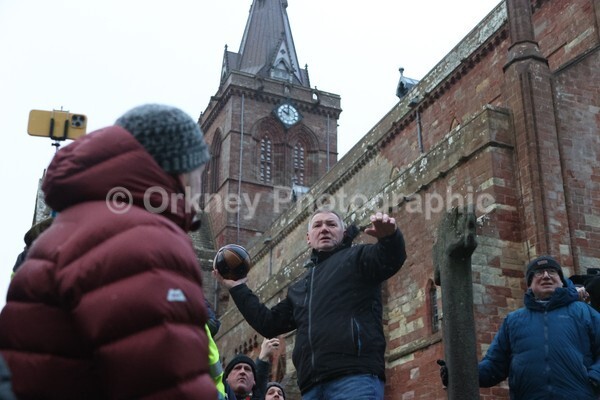 AA076454 - New Years Boys Ba'