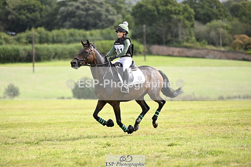 240825X-104829-31437 - 70cm XC 10.00 to 11.00