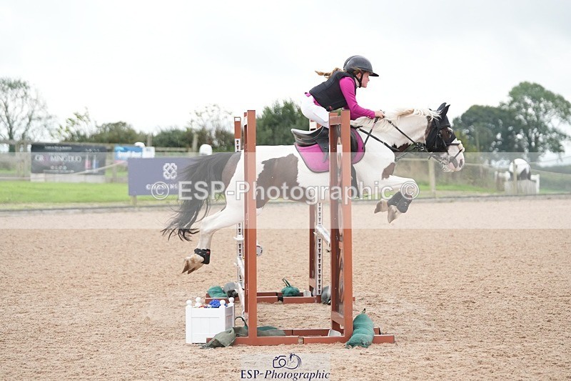 250920-100928-00559 - Cls 5 Pony British Novice and 80cm