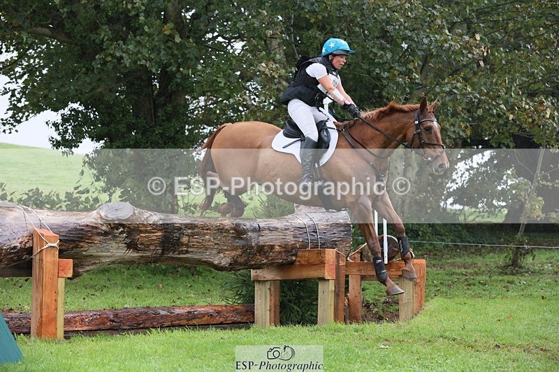 231021-110855-15694 - 656-DUNARD.RED.KNIGHT-Naomi.Watkins-SC+XC