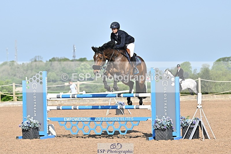 240509A-092318-00534 - Cls 8 Foxhunter