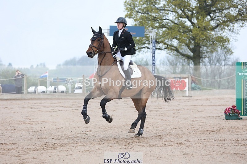 250424-090841-02574 - Cls 29 Young Horse 6yr old