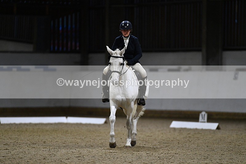 WJ5_8666 - Class 5 Novice Test 3