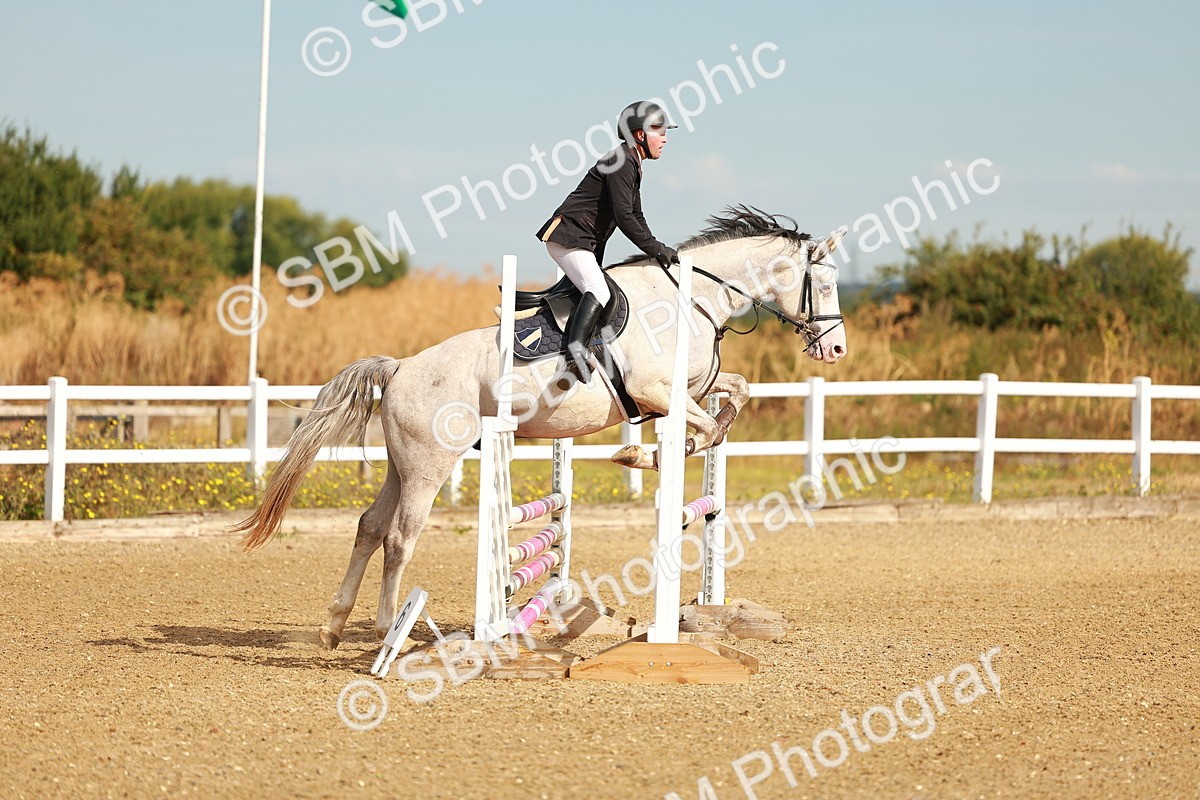 SBM_001918 - Class 8 - Clear Round