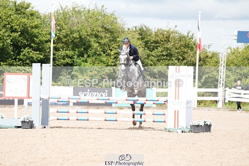 250731-120247-01583 - Cls 09  95cm Nat Am Qual