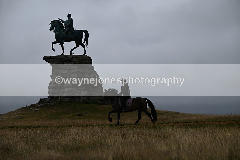 DSC_1893 - Time at Statue 12:13 to 12:32