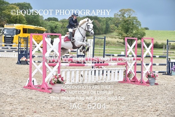 JAC_6204 - CLASS 8 SAT Winter/ Summer 128cm/ Winter/ Summer 138cm