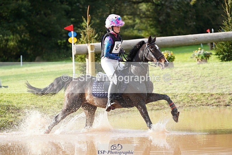 231021-154550-20247 - 510-JACKETS.VERACITY-Tichy.Sanders-SC+XC