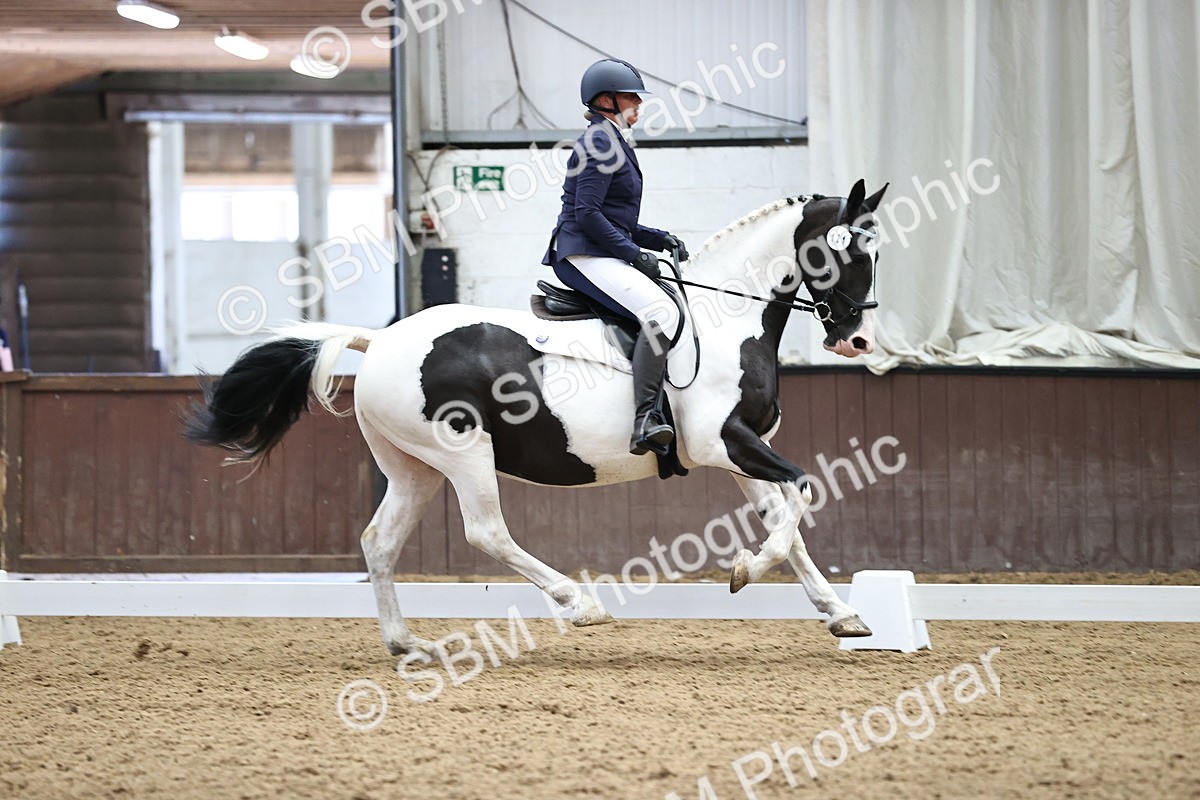 SBM_000992 - Novice 4 Warm Up