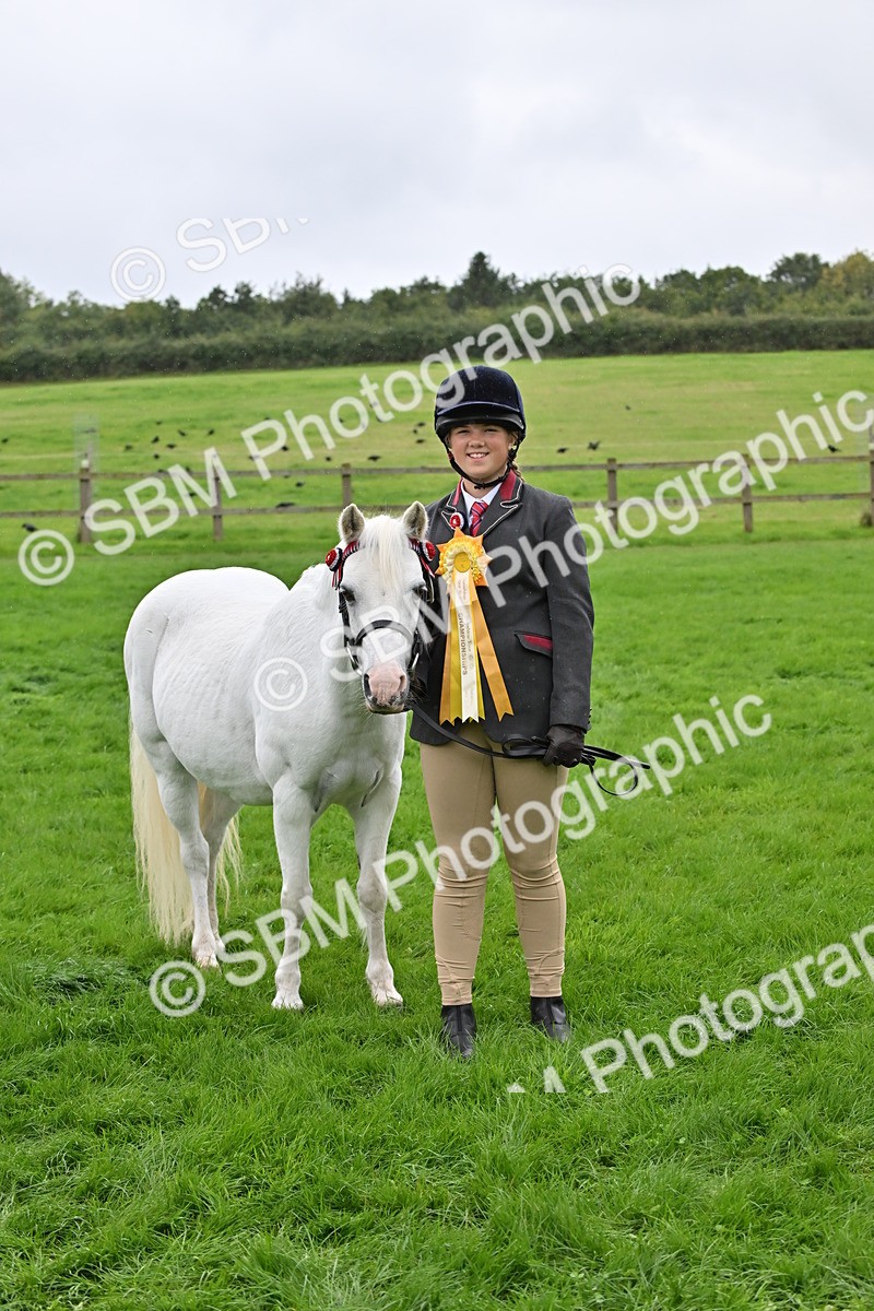 SBM_68649 - S42 - Junior Handler 9-12 Years