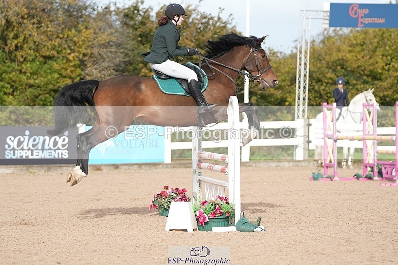 251005-102250-02525 - Cls 22 British Novice and 90cm