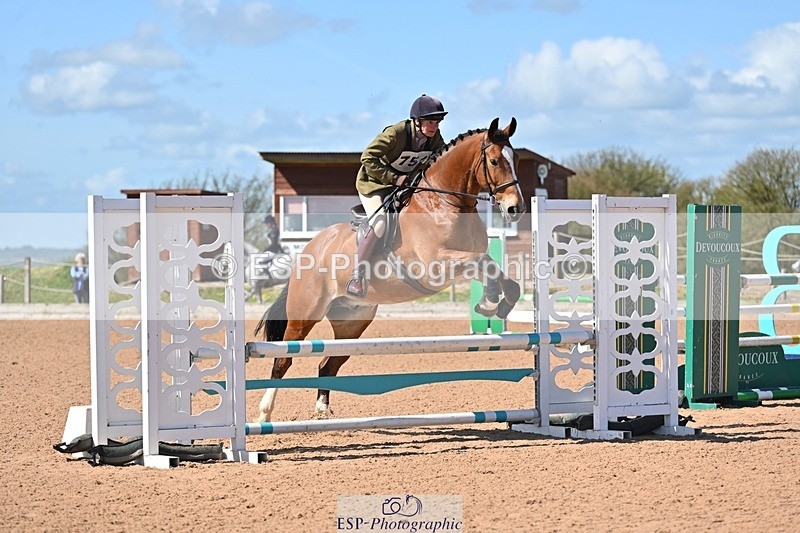 260419-114402-11053 - P-751-Fiona.Benger