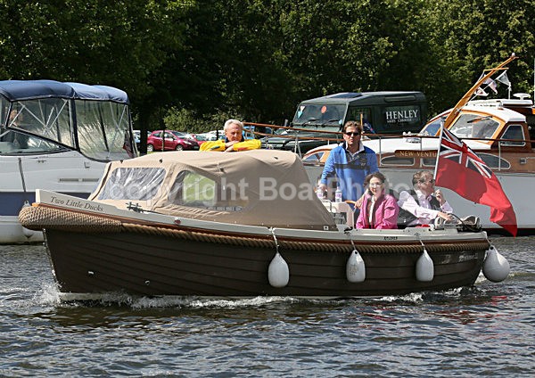 120701 TWO LITTLE DUCKS WT7A3857 - HENLEY ROYAL REGATTA - Sunday 1st July 2012