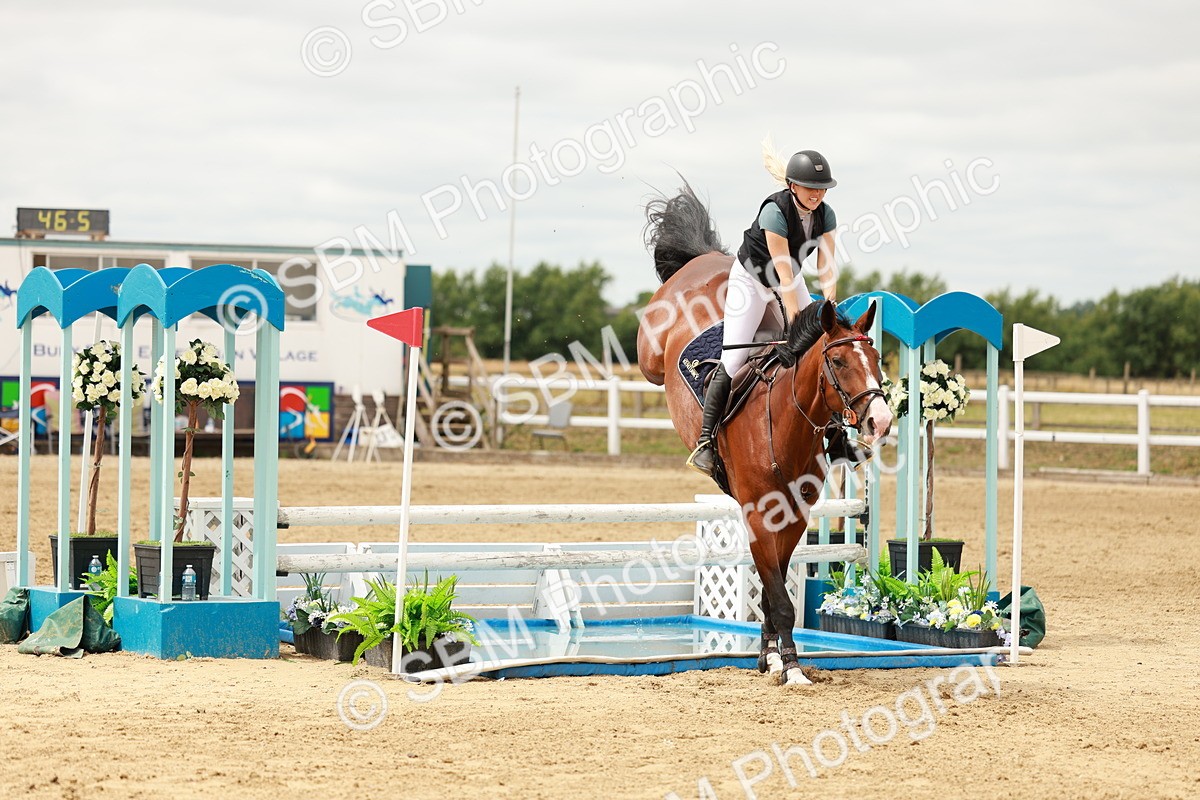 SBM_018092 - Class 21 - Senior Newcomers Championship 2d Rd