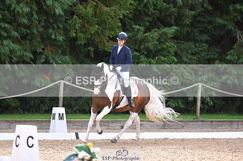 240809-104020-00365 - 160-Sian.Lowe-Pinecroft.Indigo