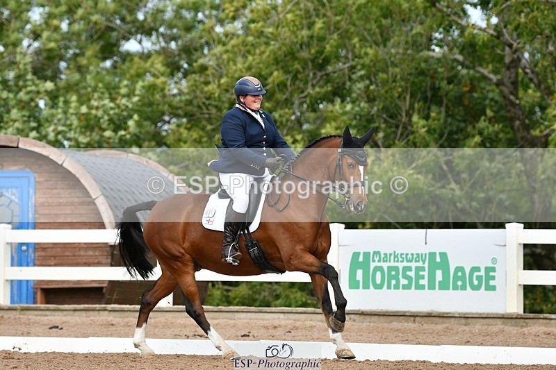 250906-112223-00981 - 041-Victoria.BradfordKenniford.flash.dancer