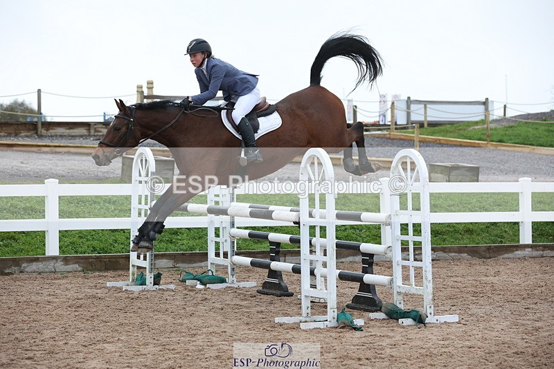 231112A-124929-04206 - Cls 19 Snr 1.05m Open