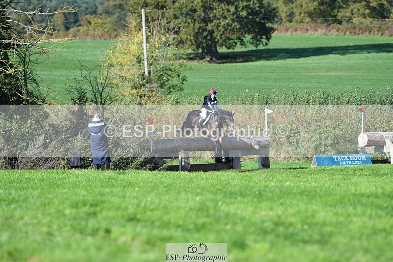 251024A-122824-11533 - B-132-Hannah.R.Jones