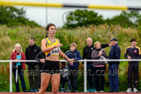 ComMast25-919936 - Field Female Set One