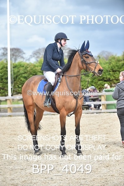 BPP_4049 - CLASS 4 Senior Newcomers/ 1.10m Open