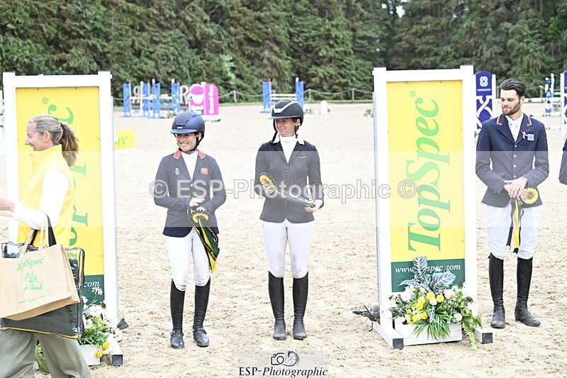250525A-162402-18720 - Presentations Section D CCI 4 Star
